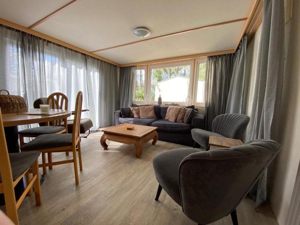 Hôtel Drie De Veldkamp à Epe Extérieur photo